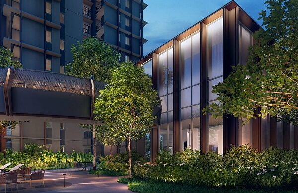 The Continuum: Family-Centric Outdoor Living by the Coast